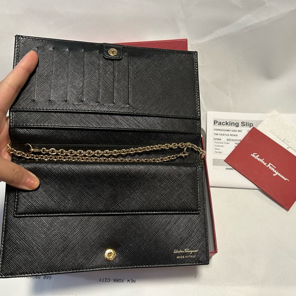salvatore ferragamo wallet on chain(small bag) - Picture 2 of 5